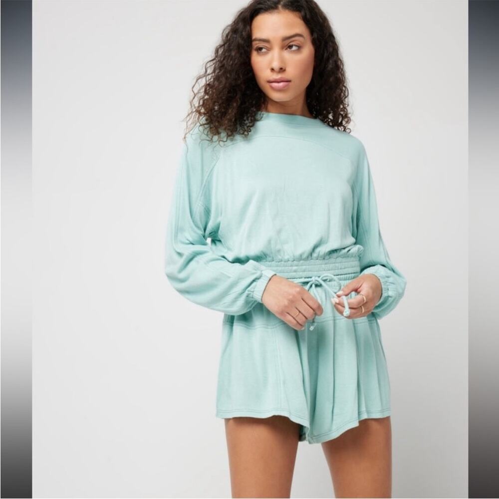 NEW L*SPACE day tripper pullover in pool XS - Picture 2 of 5